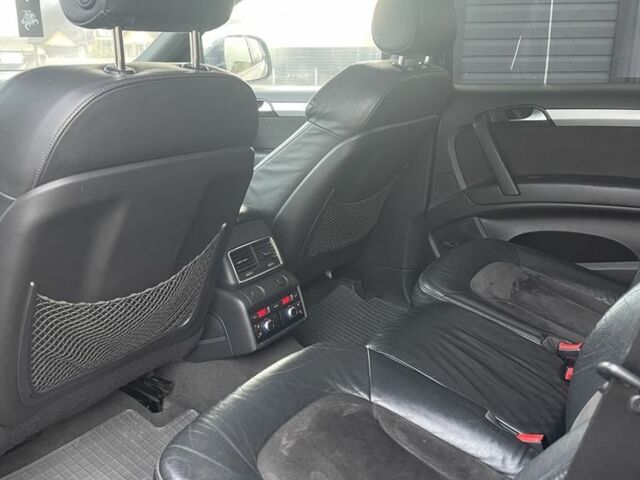 Черный Ауди Ку 7, объемом двигателя 3 л и пробегом 400 тыс. км за 8000 $, фото 7 на Automoto.ua