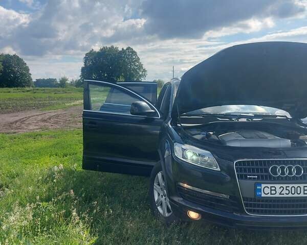 Черный Ауди Ку 7, объемом двигателя 2.97 л и пробегом 295 тыс. км за 10500 $, фото 2 на Automoto.ua