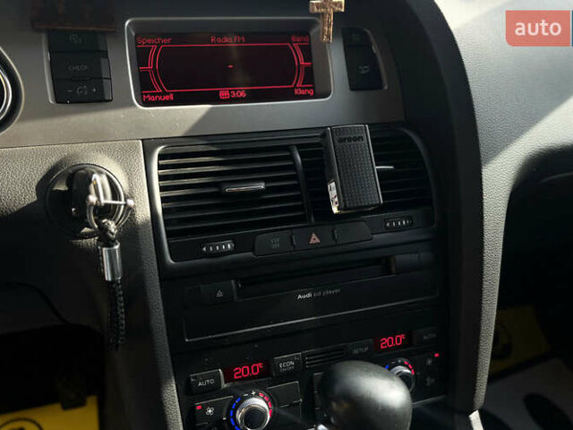 Черный Ауди Ку 7, объемом двигателя 2.97 л и пробегом 208 тыс. км за 14000 $, фото 20 на Automoto.ua