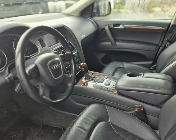 Черный Ауди Ку 7, объемом двигателя 3.6 л и пробегом 181 тыс. км за 8999 $, фото 17 на Automoto.ua