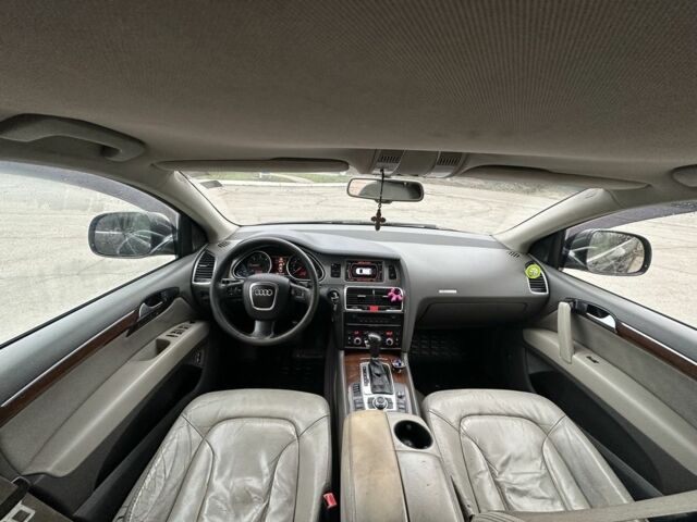 Чорний Ауді Ку 7, об'ємом двигуна 3 л та пробігом 380 тис. км за 5500 $, фото 7 на Automoto.ua