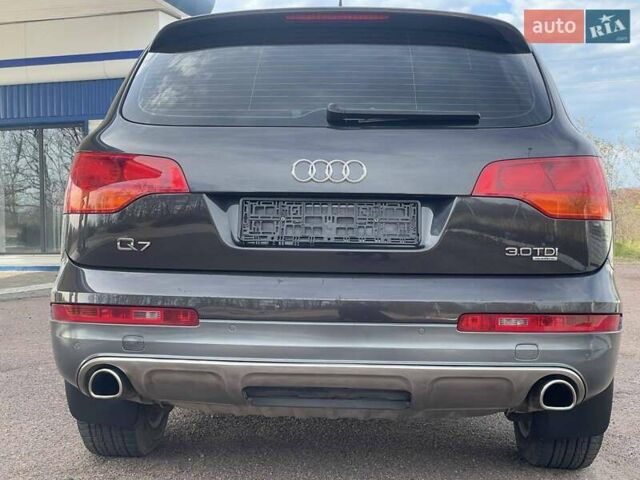 Чорний Ауді Ку 7, об'ємом двигуна 2.97 л та пробігом 217 тис. км за 13850 $, фото 26 на Automoto.ua
