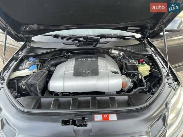 Чорний Ауді Ку 7, об'ємом двигуна 2.97 л та пробігом 217 тис. км за 13850 $, фото 46 на Automoto.ua