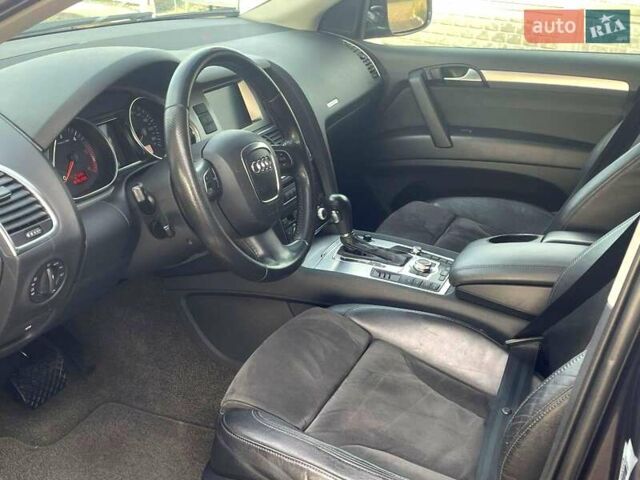 Черный Ауди Ку 7, объемом двигателя 3 л и пробегом 217 тыс. км за 13850 $, фото 6 на Automoto.ua