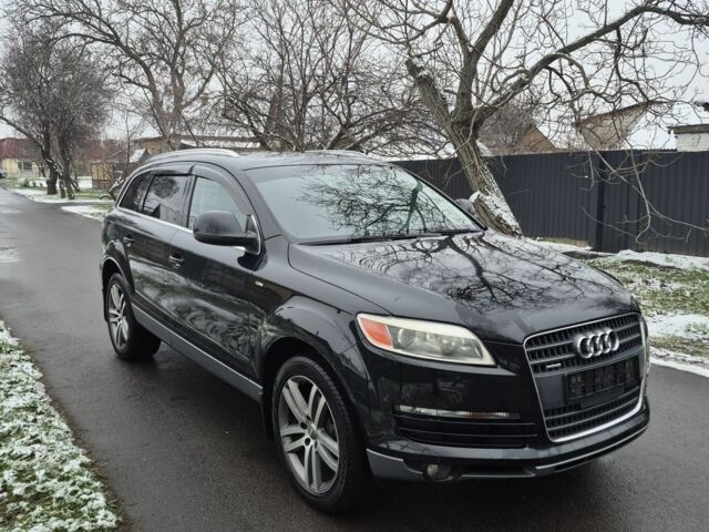 Черный Ауди Ку 7, объемом двигателя 0 л и пробегом 181 тыс. км за 8999 $, фото 1 на Automoto.ua