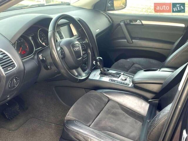 Чорний Ауді Ку 7, об'ємом двигуна 2.97 л та пробігом 217 тис. км за 13850 $, фото 35 на Automoto.ua