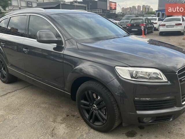 Черный Ауди Ку 7, объемом двигателя 2.97 л и пробегом 267 тыс. км за 15300 $, фото 1 на Automoto.ua