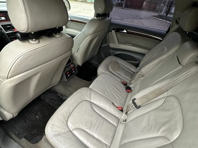 Чорний Ауді Ку 7, об'ємом двигуна 3 л та пробігом 380 тис. км за 5500 $, фото 6 на Automoto.ua