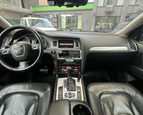 Черный Ауди Ку 7, объемом двигателя 2.97 л и пробегом 220 тыс. км за 18500 $, фото 7 на Automoto.ua