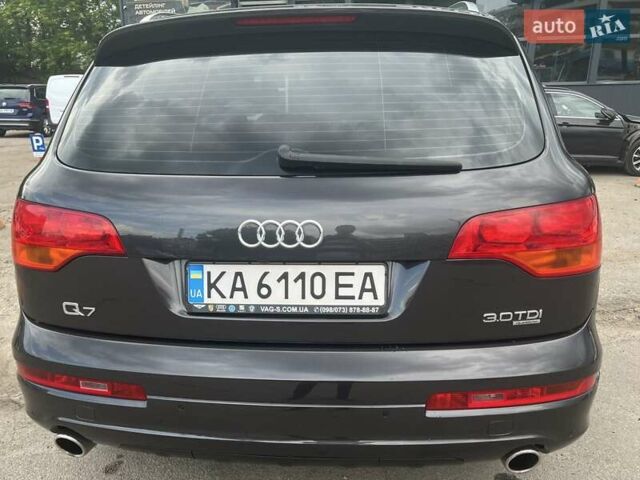 Черный Ауди Ку 7, объемом двигателя 2.97 л и пробегом 267 тыс. км за 15300 $, фото 4 на Automoto.ua
