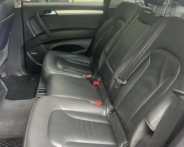 Черный Ауди Ку 7, объемом двигателя 2.97 л и пробегом 220 тыс. км за 18500 $, фото 6 на Automoto.ua