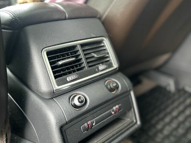 Черный Ауди Ку 7, объемом двигателя 3 л и пробегом 296 тыс. км за 16800 $, фото 2 на Automoto.ua