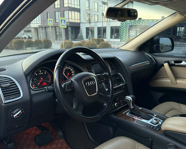 Черный Ауди Ку 7, объемом двигателя 2.97 л и пробегом 280 тыс. км за 13300 $, фото 14 на Automoto.ua