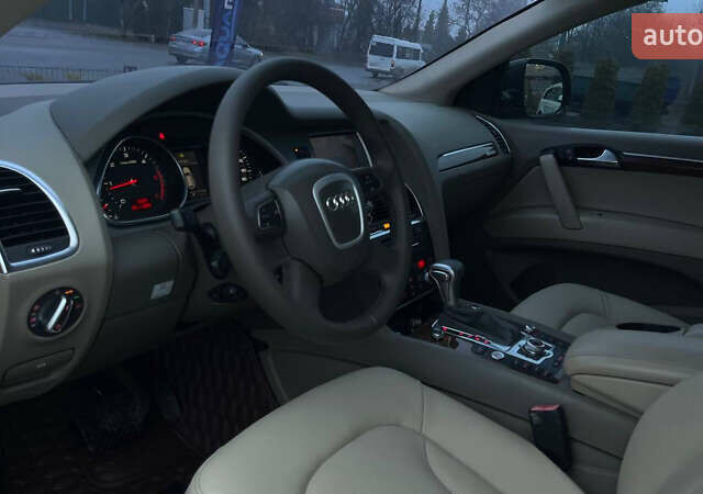 Черный Ауди Ку 7, объемом двигателя 2.97 л и пробегом 249 тыс. км за 14900 $, фото 9 на Automoto.ua