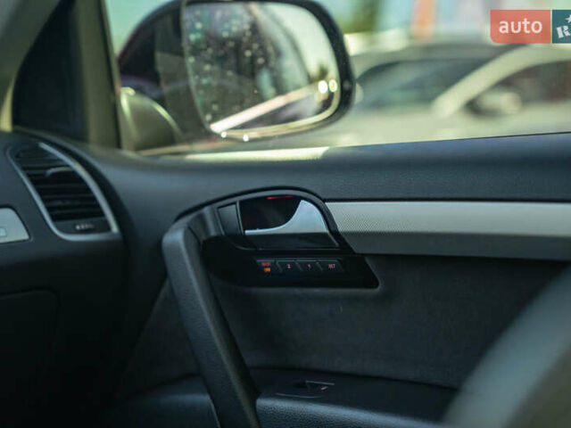 Ауди Ку 7 2010 в Черновцах на Automoto.ua Черный Ауди Ку 7, объемом двигателя 2.97 л и пробегом 343 тыс. км за 15900 $, фото 22 на Automoto.ua