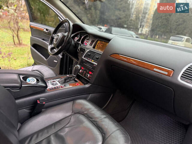 Черный Ауди Ку 7, объемом двигателя 3 л и пробегом 200 тыс. км за 15500 $, фото 53 на Automoto.ua