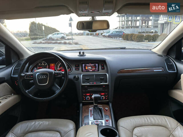 Черный Ауди Ку 7, объемом двигателя 2.97 л и пробегом 280 тыс. км за 13300 $, фото 23 на Automoto.ua