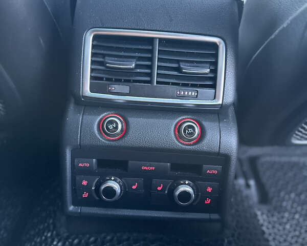 Черный Ауди Ку 7, объемом двигателя 2.97 л и пробегом 310 тыс. км за 16100 $, фото 12 на Automoto.ua