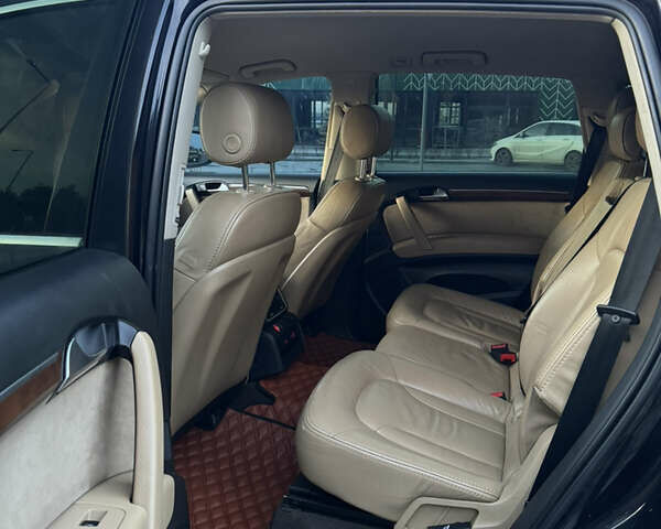 Черный Ауди Ку 7, объемом двигателя 2.97 л и пробегом 280 тыс. км за 13300 $, фото 16 на Automoto.ua