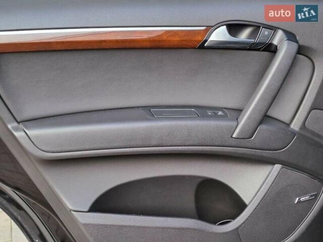 Чорний Ауді Ку 7, об'ємом двигуна 3 л та пробігом 169 тис. км за 12990 $, фото 14 на Automoto.ua