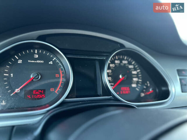 Черный Ауди Ку 7, объемом двигателя 2.97 л и пробегом 310 тыс. км за 16100 $, фото 18 на Automoto.ua