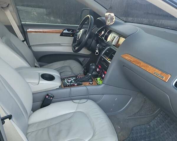 Черный Ауди Ку 7, объемом двигателя 2.97 л и пробегом 308 тыс. км за 15900 $, фото 7 на Automoto.ua