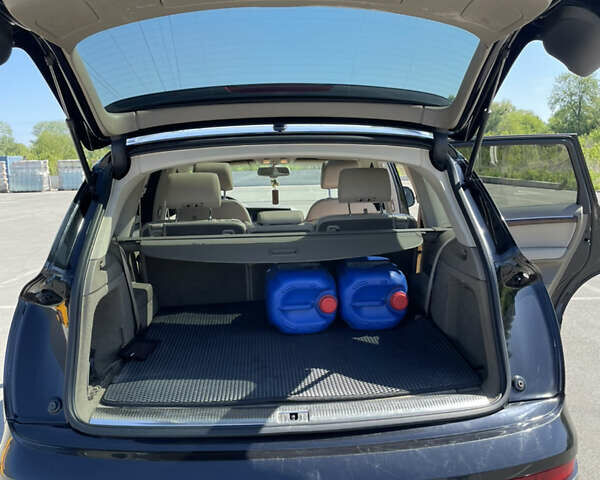 Черный Ауди Ку 7, объемом двигателя 2.97 л и пробегом 330 тыс. км за 14000 $, фото 12 на Automoto.ua