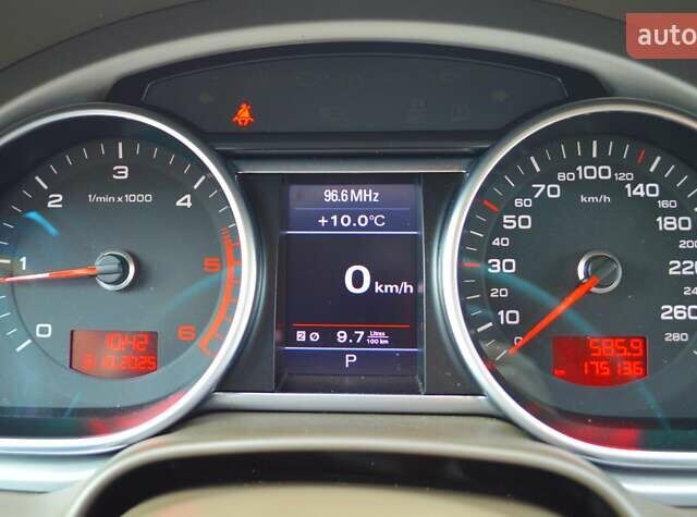 Черный Ауди Ку 7, объемом двигателя 2.97 л и пробегом 175 тыс. км за 15900 $, фото 25 на Automoto.ua
