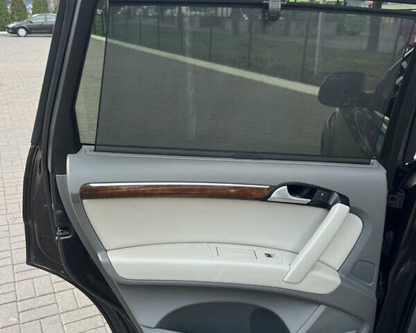 Черный Ауди Ку 7, объемом двигателя 2.97 л и пробегом 286 тыс. км за 17900 $, фото 30 на Automoto.ua