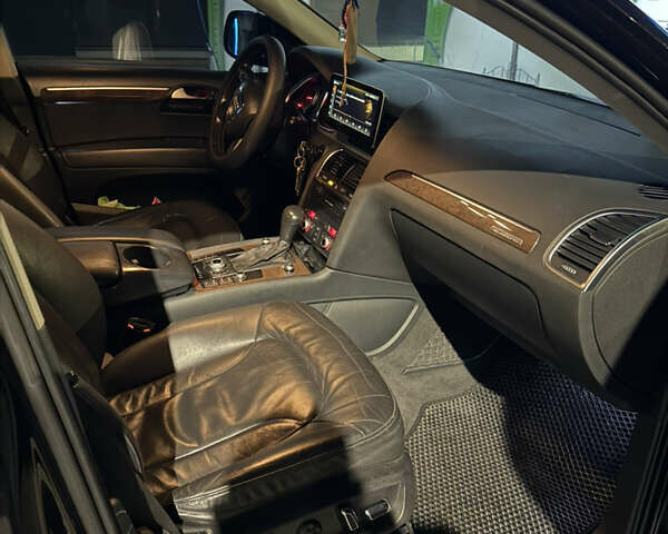 Чорний Ауді Ку 7, об'ємом двигуна 3 л та пробігом 225 тис. км за 19000 $, фото 18 на Automoto.ua