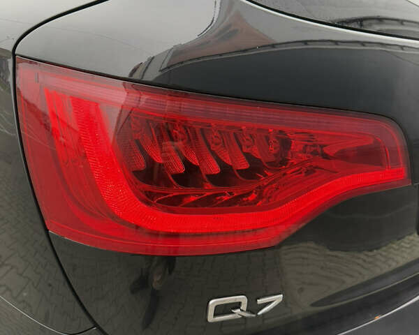 Черный Ауди Ку 7, объемом двигателя 3 л и пробегом 200 тыс. км за 9900 $, фото 32 на Automoto.ua