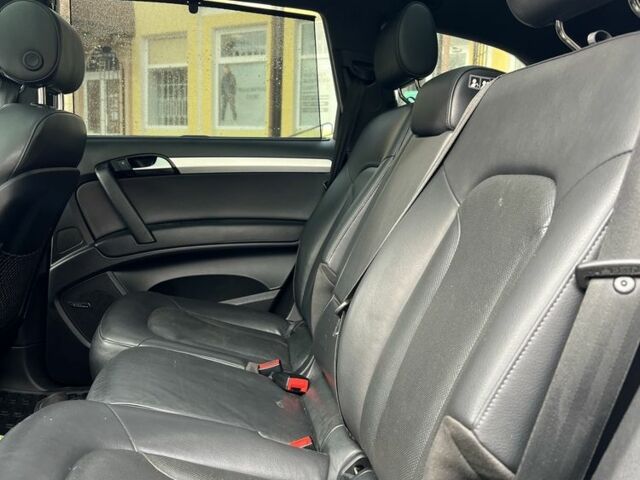 Чорний Ауді Ку 7, об'ємом двигуна 3 л та пробігом 250 тис. км за 13000 $, фото 14 на Automoto.ua