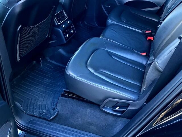 Черный Ауди Ку 7, объемом двигателя 3 л и пробегом 248 тыс. км за 17600 $, фото 5 на Automoto.ua