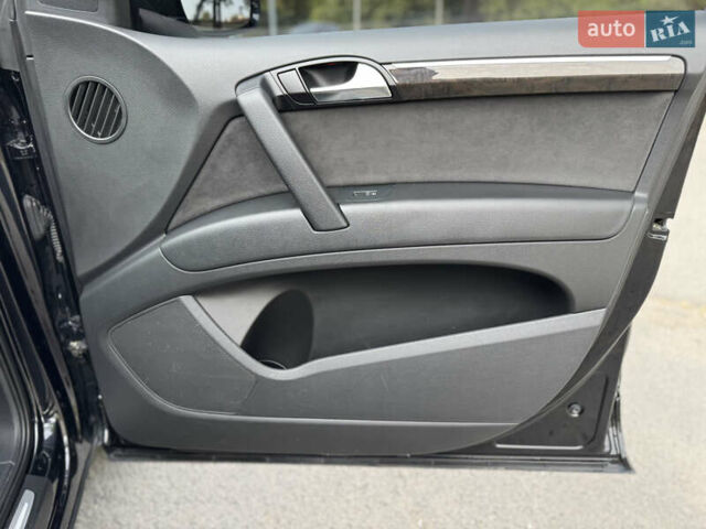 Ауди Ку 7 2011 в Днепре (Днепропетровске) на Automoto.ua Черный Ауди Ку 7, объемом двигателя 2.97 л и пробегом 152 тыс. км за 23000 $, фото 20 на Automoto.ua