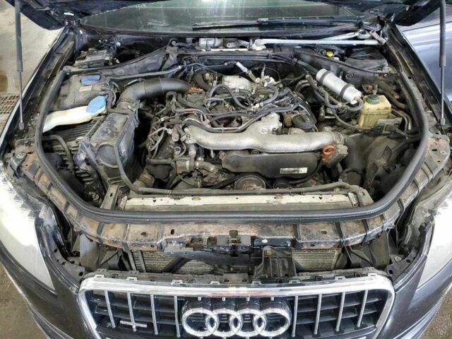 Чорний Ауді Ку 7, об'ємом двигуна 3 л та пробігом 220 тис. км за 3000 $, фото 11 на Automoto.ua