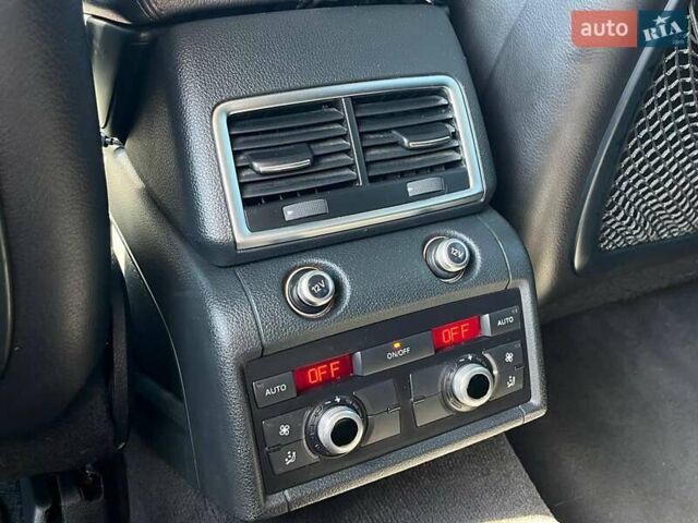 Черный Ауди Ку 7, объемом двигателя 3 л и пробегом 347 тыс. км за 15990 $, фото 31 на Automoto.ua