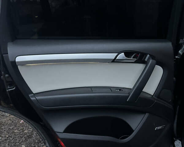 Чорний Ауді Ку 7, об'ємом двигуна 4.13 л та пробігом 238 тис. км за 8999 $, фото 9 на Automoto.ua