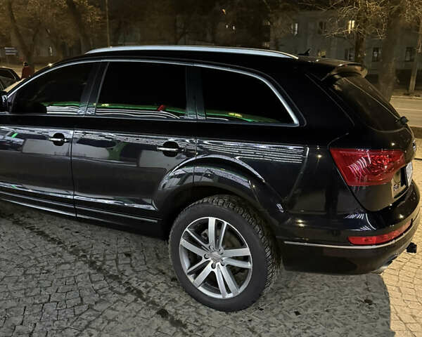 Чорний Ауді Ку 7, об'ємом двигуна 3 л та пробігом 225 тис. км за 19000 $, фото 12 на Automoto.ua