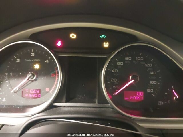 Черный Ауди Ку 7, объемом двигателя 3 л и пробегом 238 тыс. км за 12800 $, фото 7 на Automoto.ua