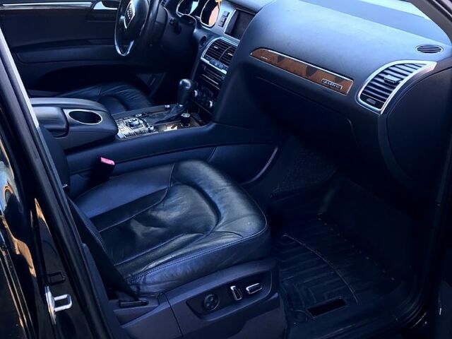 Черный Ауди Ку 7, объемом двигателя 3 л и пробегом 248 тыс. км за 17600 $, фото 6 на Automoto.ua