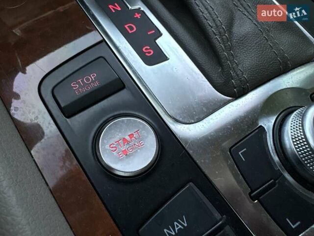 Черный Ауди Ку 7, объемом двигателя 3 л и пробегом 162 тыс. км за 15999 $, фото 105 на Automoto.ua