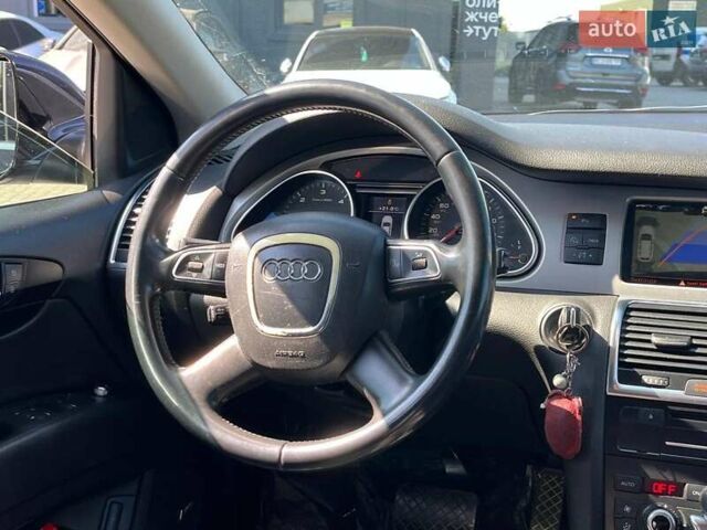 Черный Ауди Ку 7, объемом двигателя 3 л и пробегом 347 тыс. км за 15990 $, фото 35 на Automoto.ua