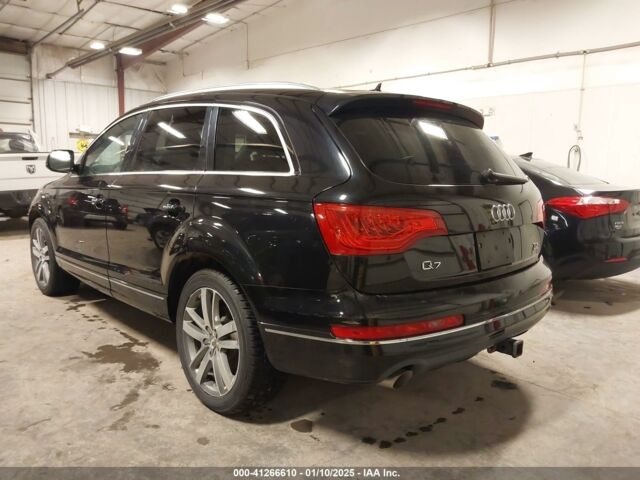 Черный Ауди Ку 7, объемом двигателя 3 л и пробегом 238 тыс. км за 12800 $, фото 3 на Automoto.ua