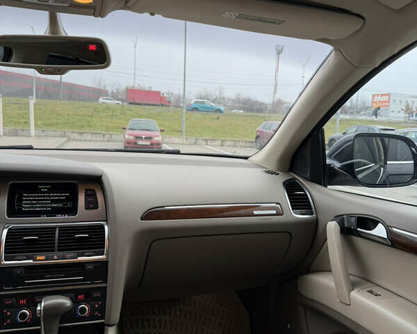 Черный Ауди Ку 7, объемом двигателя 3 л и пробегом 200 тыс. км за 9900 $, фото 52 на Automoto.ua