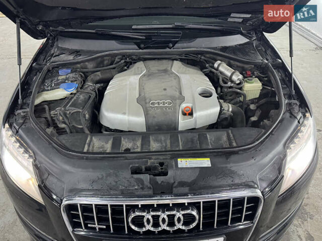 Чорний Ауді Ку 7, об'ємом двигуна 2.97 л та пробігом 263 тис. км за 16550 $, фото 42 на Automoto.ua