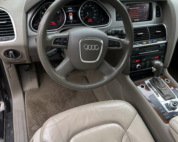 Черный Ауди Ку 7, объемом двигателя 3 л и пробегом 166 тыс. км за 10999 $, фото 9 на Automoto.ua