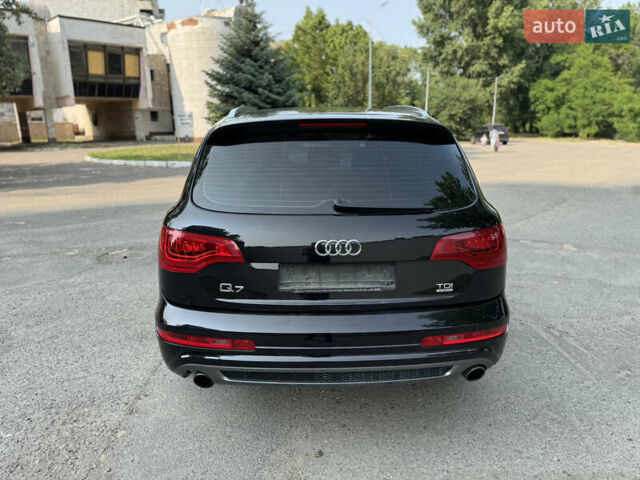 Ауди Ку 7 2011 в Днепре (Днепропетровске) на Automoto.ua Черный Ауди Ку 7, объемом двигателя 2.97 л и пробегом 152 тыс. км за 23000 $, фото 10 на Automoto.ua
