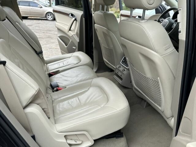 Черный Ауди Ку 7, объемом двигателя 3 л и пробегом 166 тыс. км за 10800 $, фото 17 на Automoto.ua