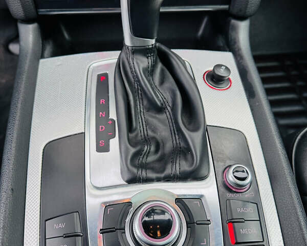 Черный Ауди Ку 7, объемом двигателя 2.97 л и пробегом 279 тыс. км за 15700 $, фото 34 на Automoto.ua