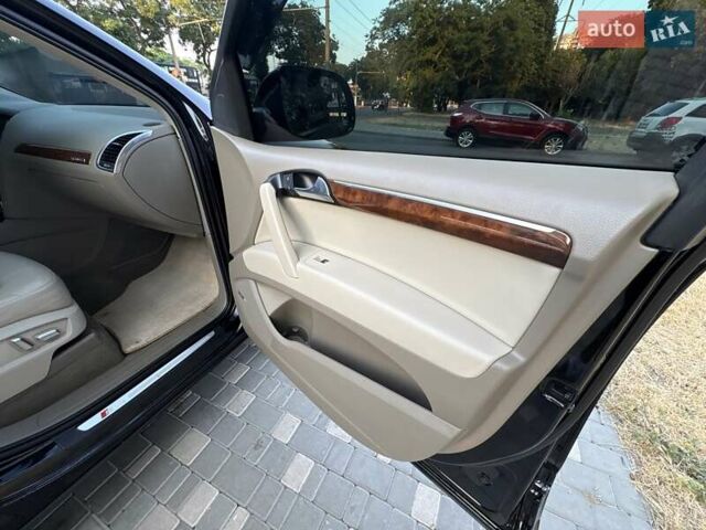 Черный Ауди Ку 7, объемом двигателя 3 л и пробегом 162 тыс. км за 15999 $, фото 65 на Automoto.ua